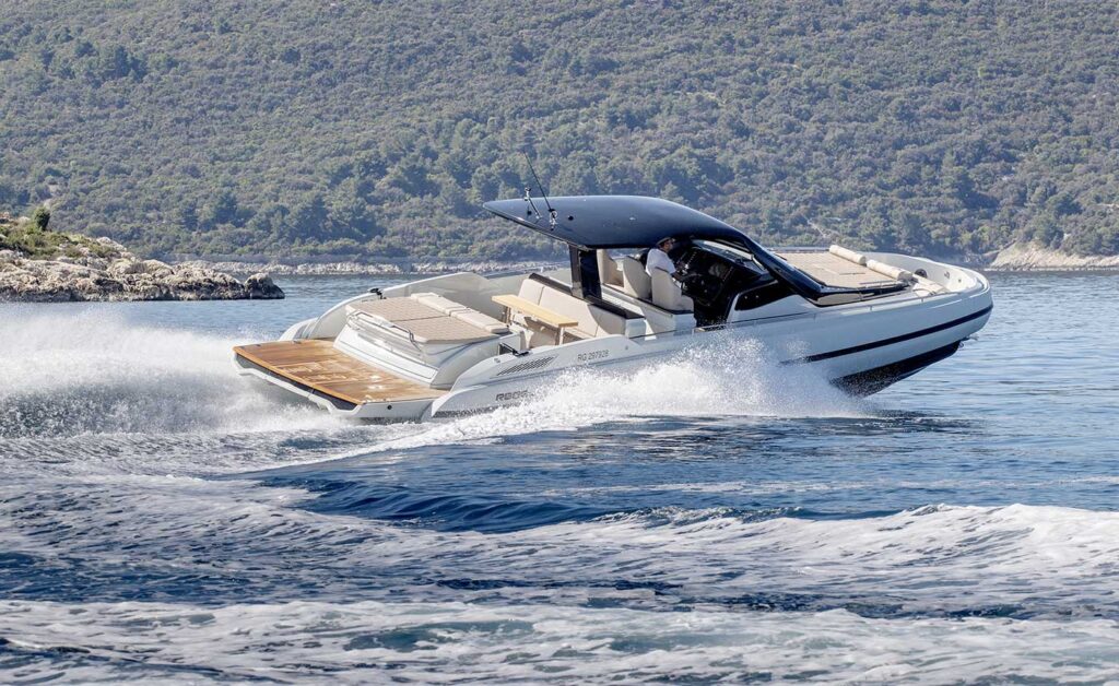 SACS REBEL 47