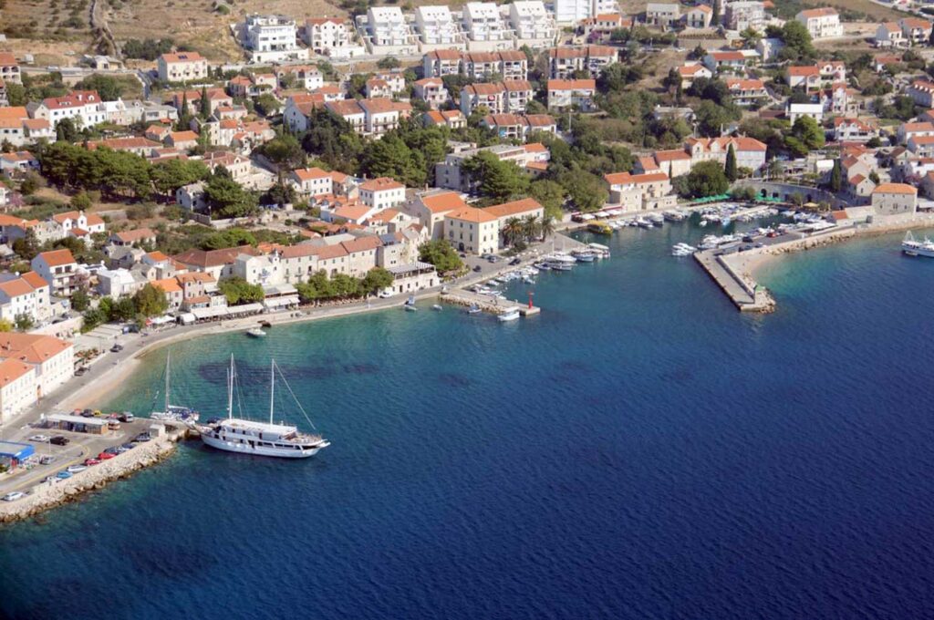 Bol Harbor