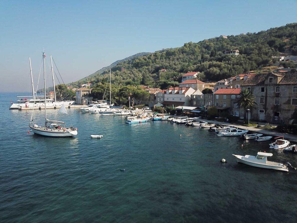 Sipan Harbor